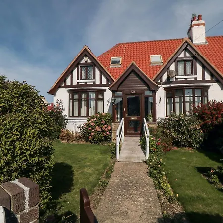 Beachcrest Holiday home