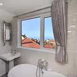 Nyaraló Beachcrest *