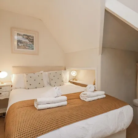Beachcrest Whitby
